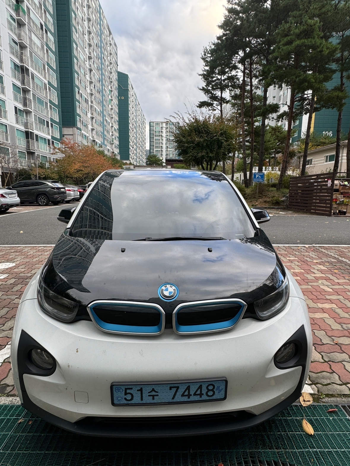 i3 IO1 BEV(22.6kWh) FWD (170마력)룩스 매물 썸네일