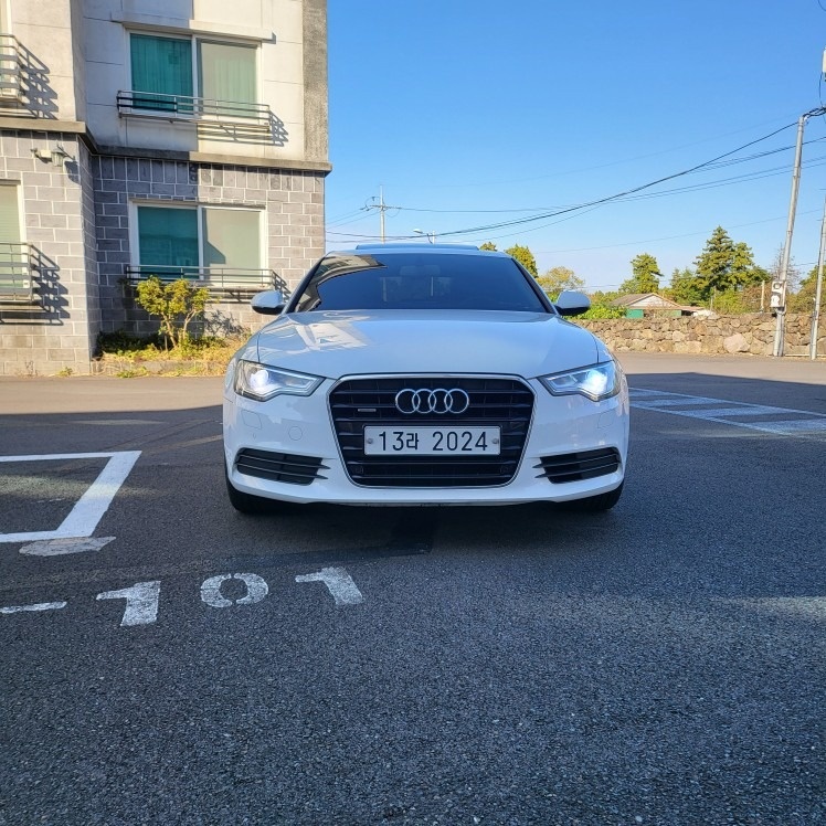 A6 C7/4G 3.0 TFSI 콰트로 (310마력) 매물 썸네일