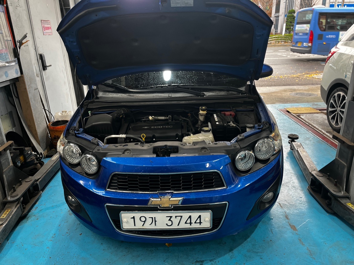 아베오 해치백 1.6 DOHC LT 최고급 매물 썸네일