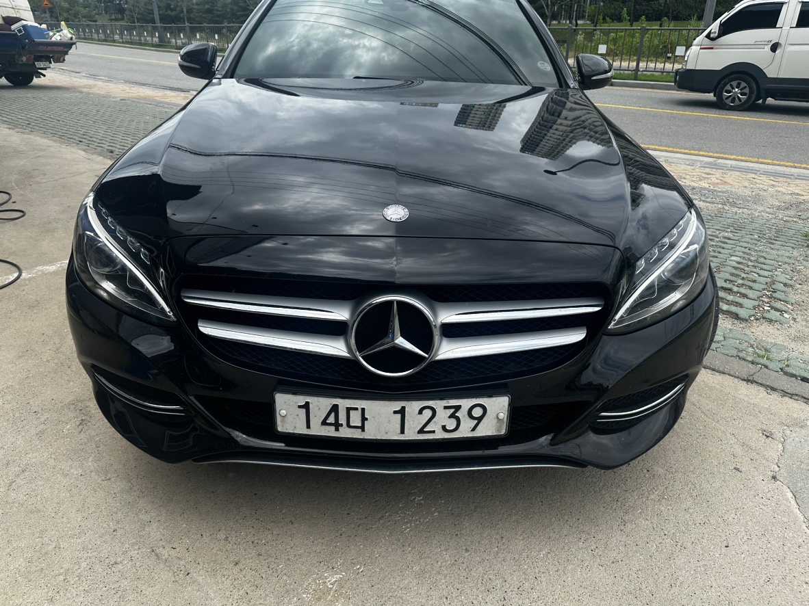 C 클래스 W205 C220 블루텍 (204마력) 매물 썸네일