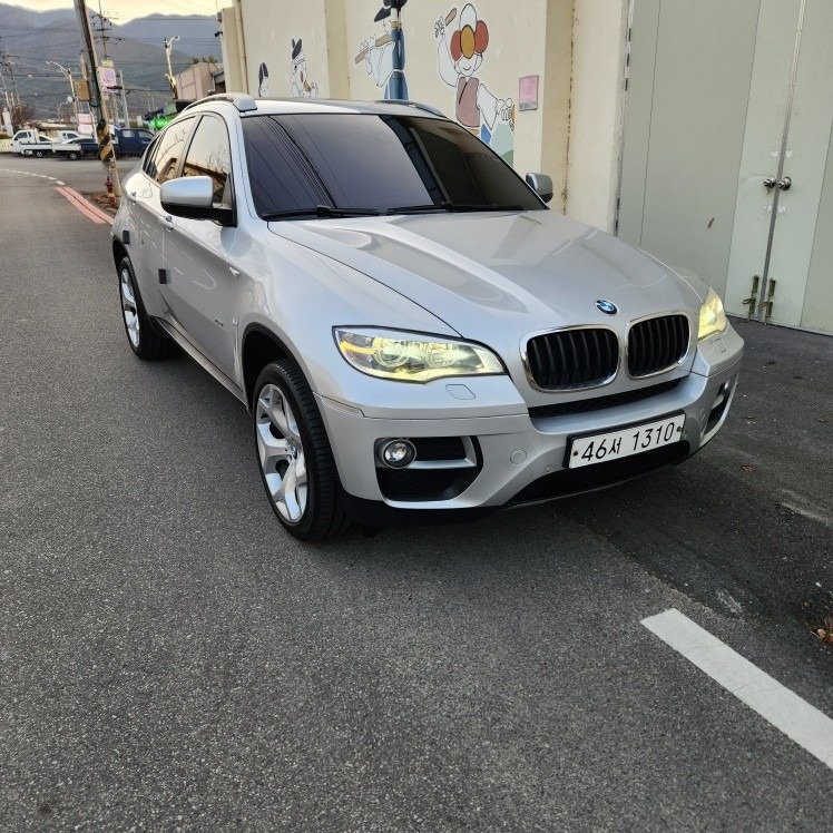 X6 E71 30d xDrive 후기형 (245마력) 매물 썸네일