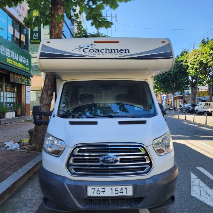 트랜짓 T350 V363 3.7 DRW Cutaway 포드트랜짓코치맨(COACHMAN)캠핑카 매물 썸네일