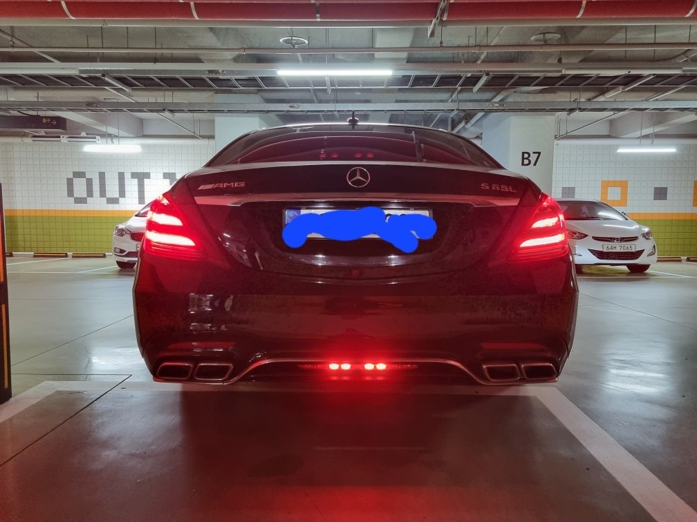 S 클래스 W222 S500 4Matic L 전기형 (455마력) 매물 썸네일