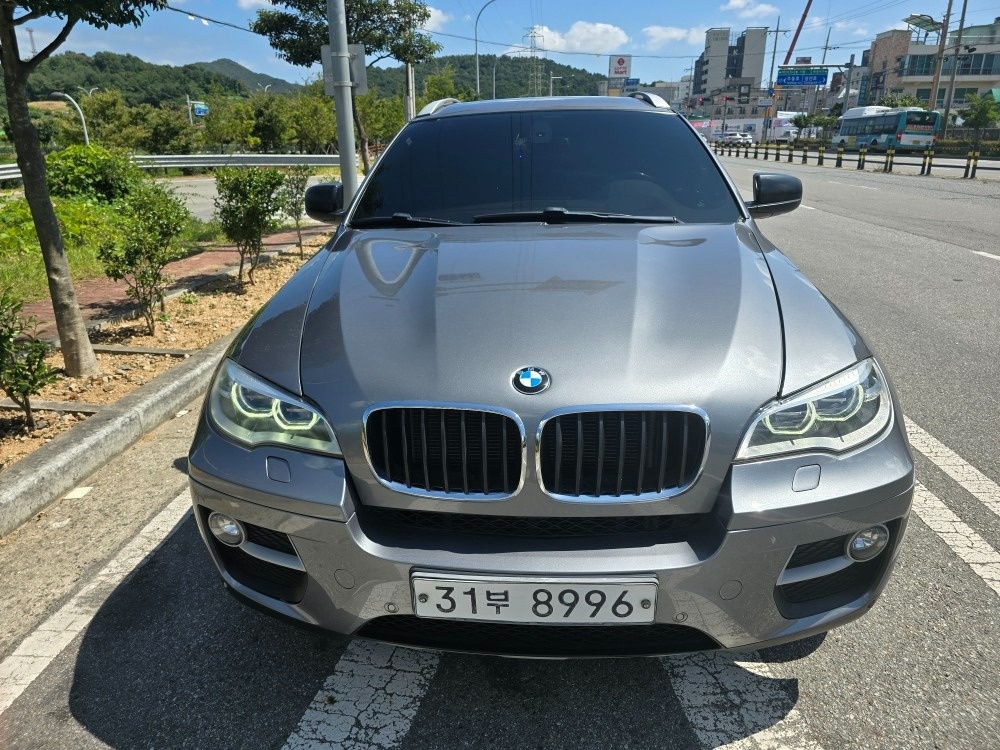 X6 E71 30d xDrive 후기형 (245마력) 매물 썸네일