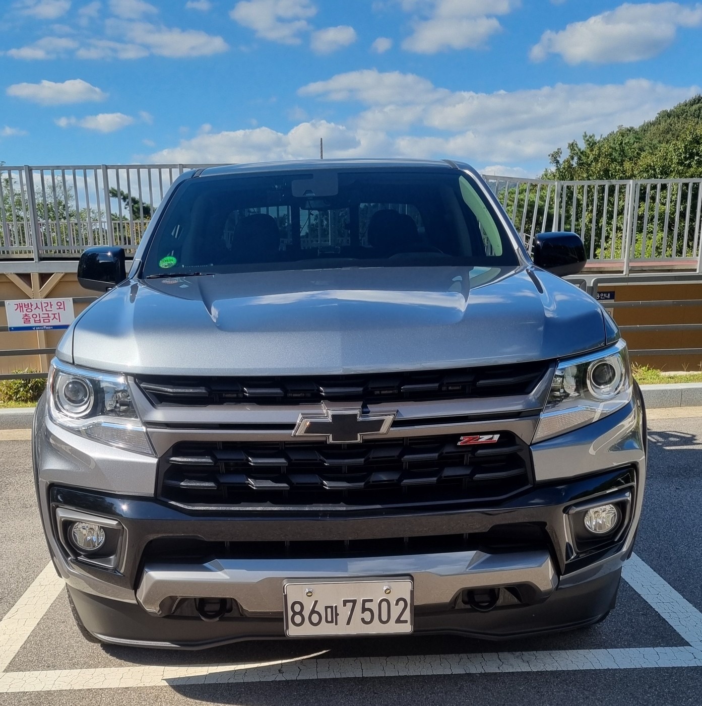 리얼 뉴 콜로라도 가솔린 3.6 AWD Z71-X 매물 썸네일