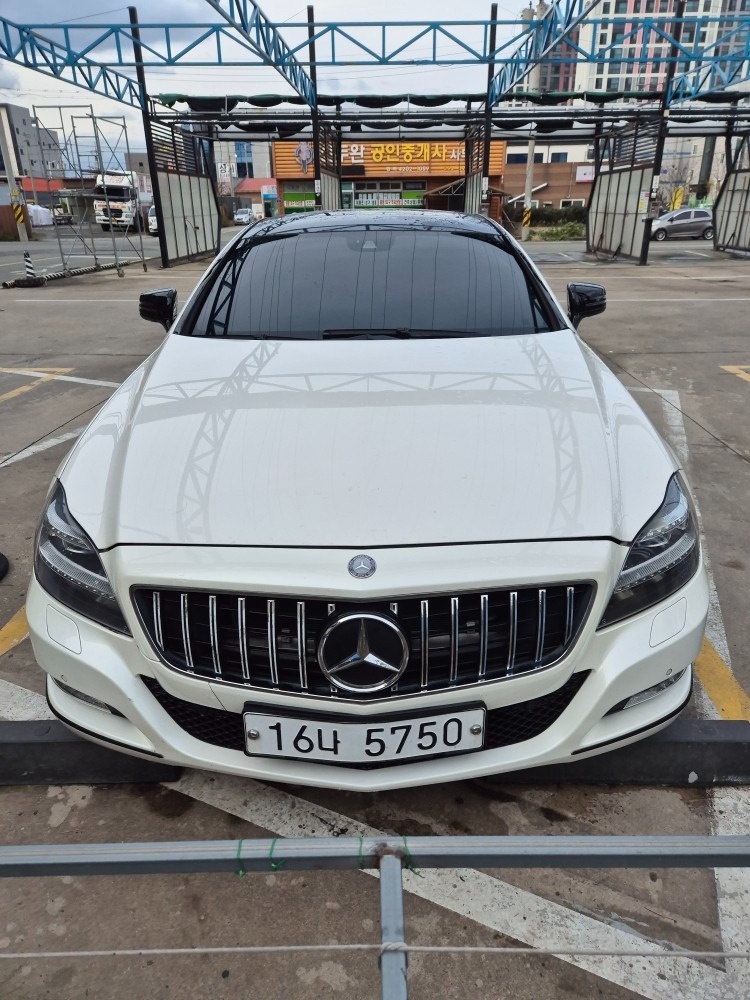 CLS 클래스 W218 CLS350 (306마력)블루이피션시 매물 썸네일