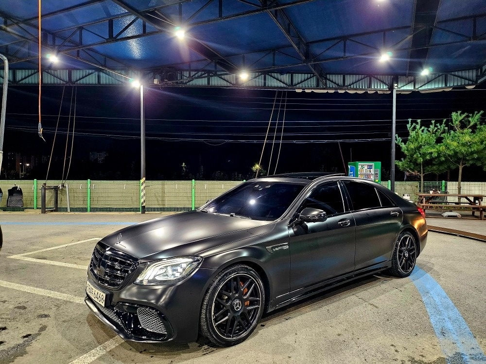 벤츠 S500L 4MATIC
2015 중고차 직거래 (14)