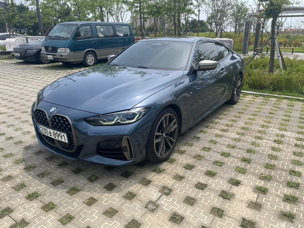 
1. 차량정보

M440i xDri 중고차 직거래 (2)