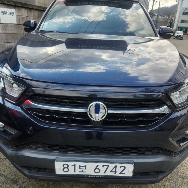 렉스턴 스포츠 Q200. G4 5인승(디젤 2.2) 4WD 프레스티지 매물 썸네일