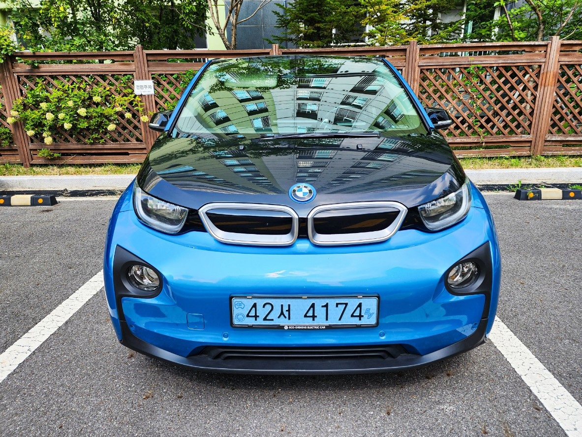 i3 IO1 BEV(27.2kWh) FWD 룩스 매물 썸네일