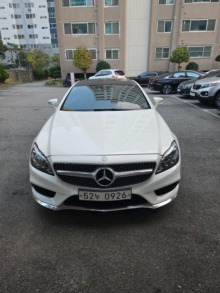 CLS 클래스 W218 CLS400 후기형 (333마력) 매물 썸네일