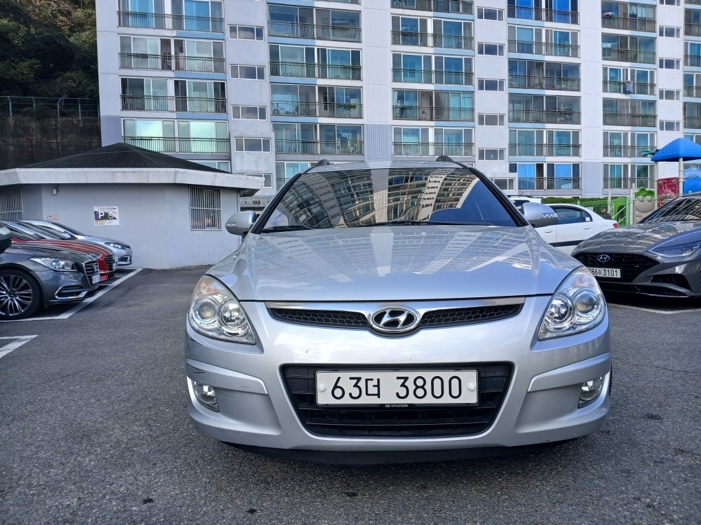 i30 cw FD 1.6 VVT FWD 프리미어 매물 썸네일