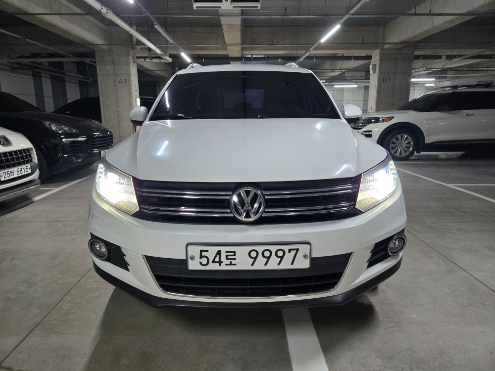 뉴 티구안 5N 2.0 TDI 블루모션 (140마력) 매물 썸네일