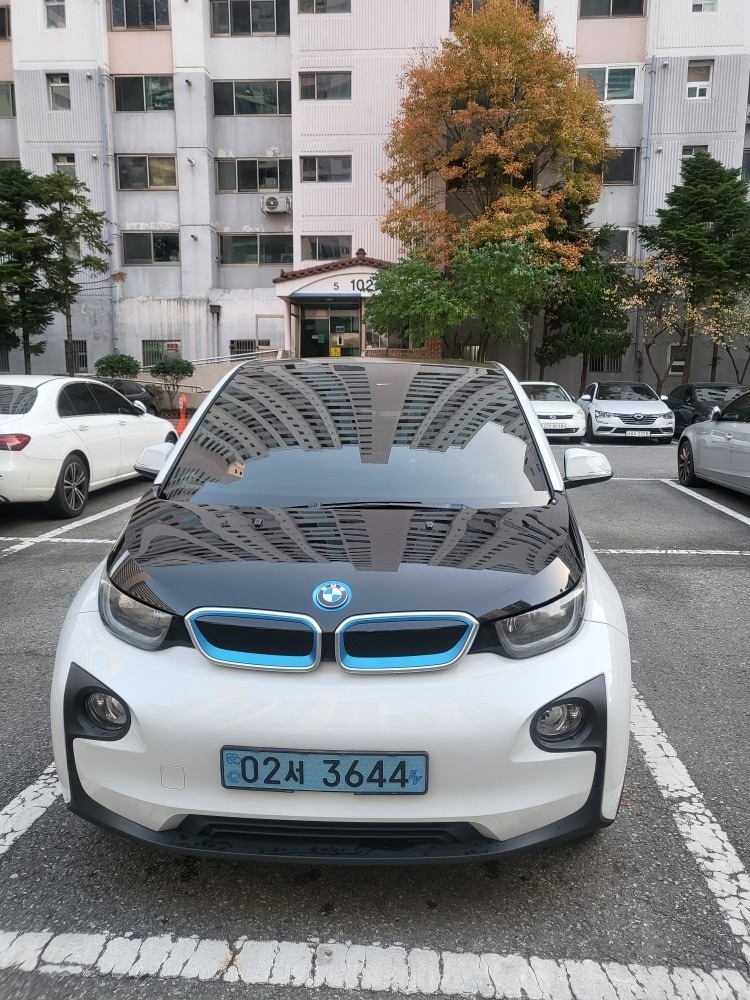 i3 IO1 BEV(22.6kWh) FWD (170마력) 매물 썸네일