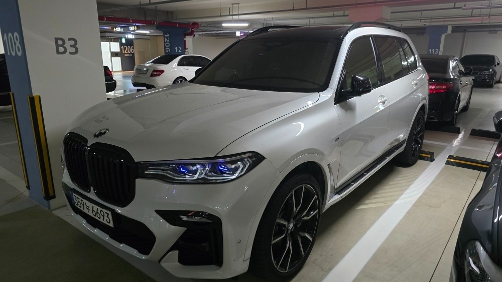 X7 G07 40d xDrive 전기형 (340마력) 매물 썸네일