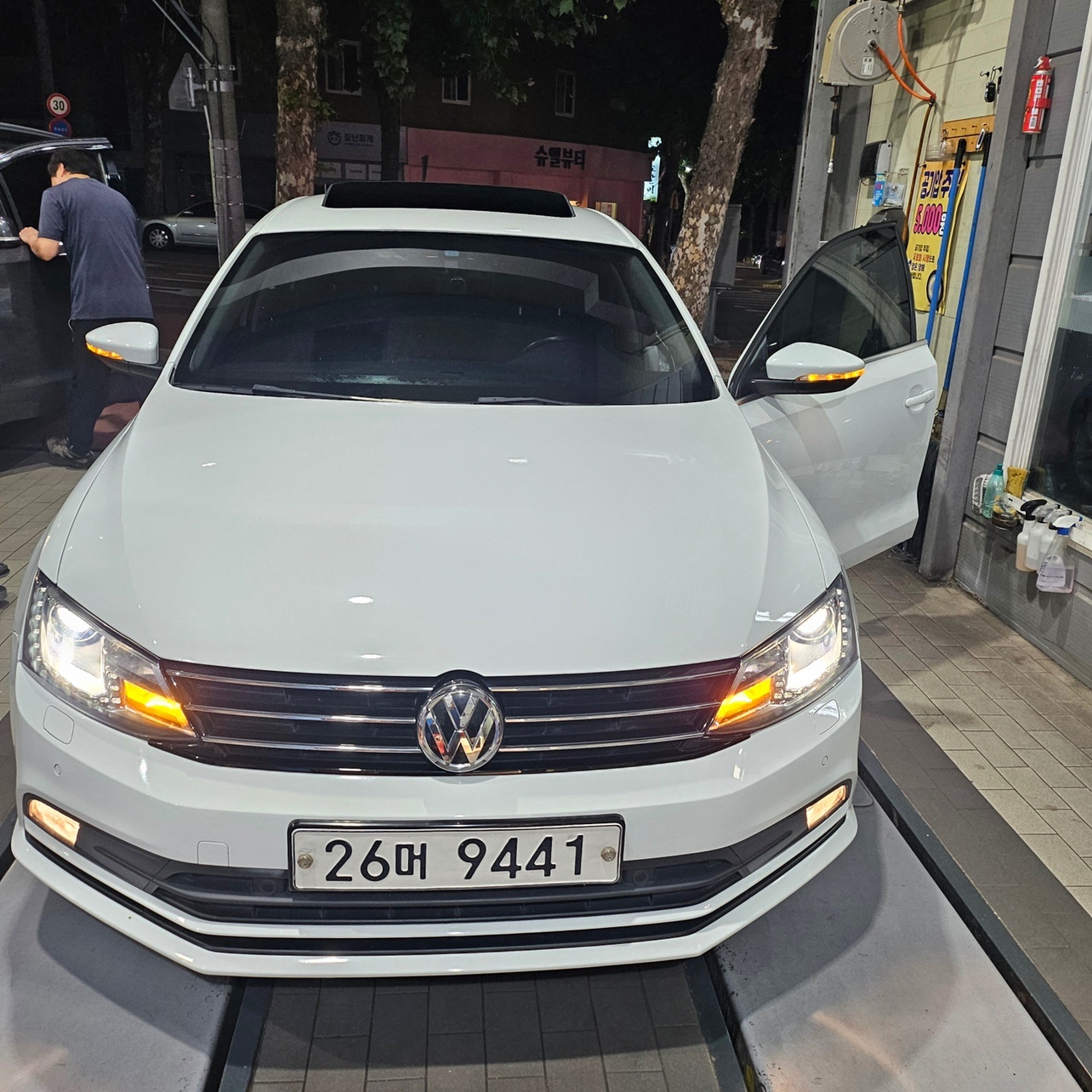 제타 Ⅵ 2.0 TDI BMT 프리미엄(150마력) 매물 썸네일