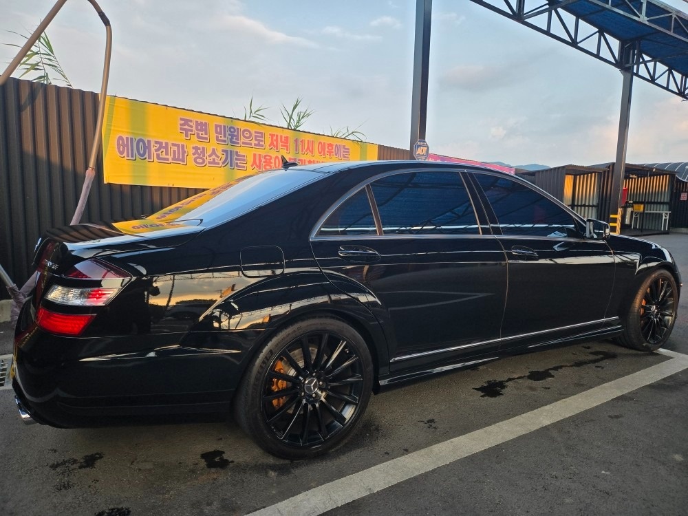 W221 s550L amg펙 08년형 중고차 직거래 (4)