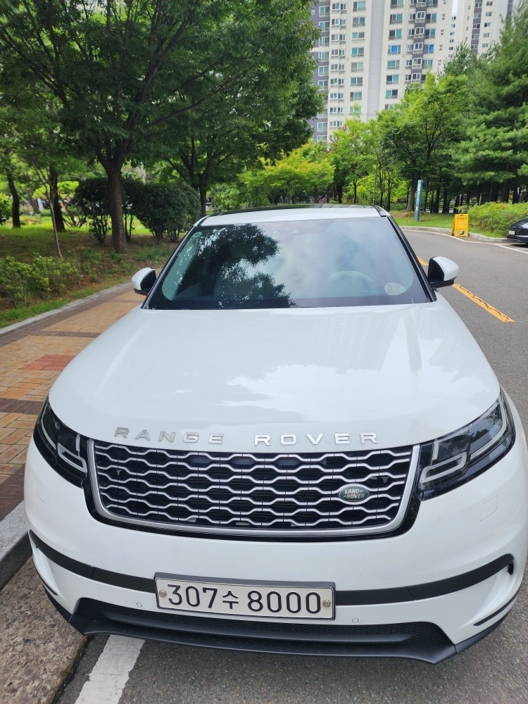 레인지로버 벨라 L560 디젤 D240 4WD 매물 썸네일