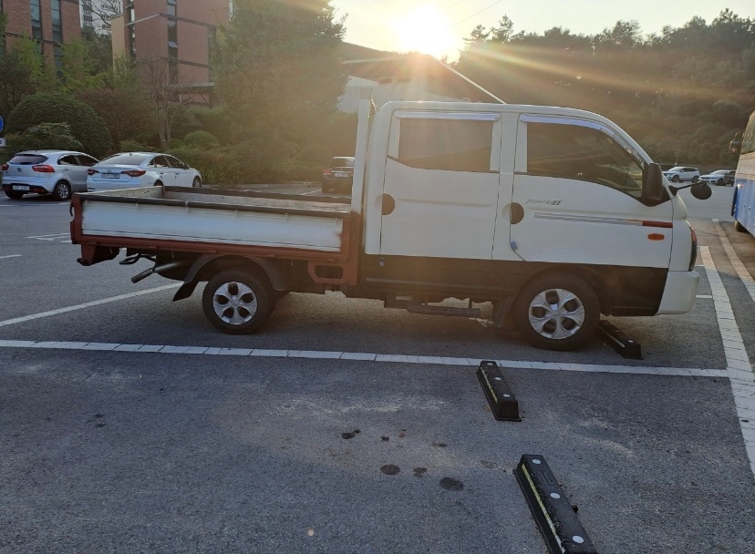 연섹, 거리에 비해 차량은 깨끗합니다 중고차 직거래 (2)