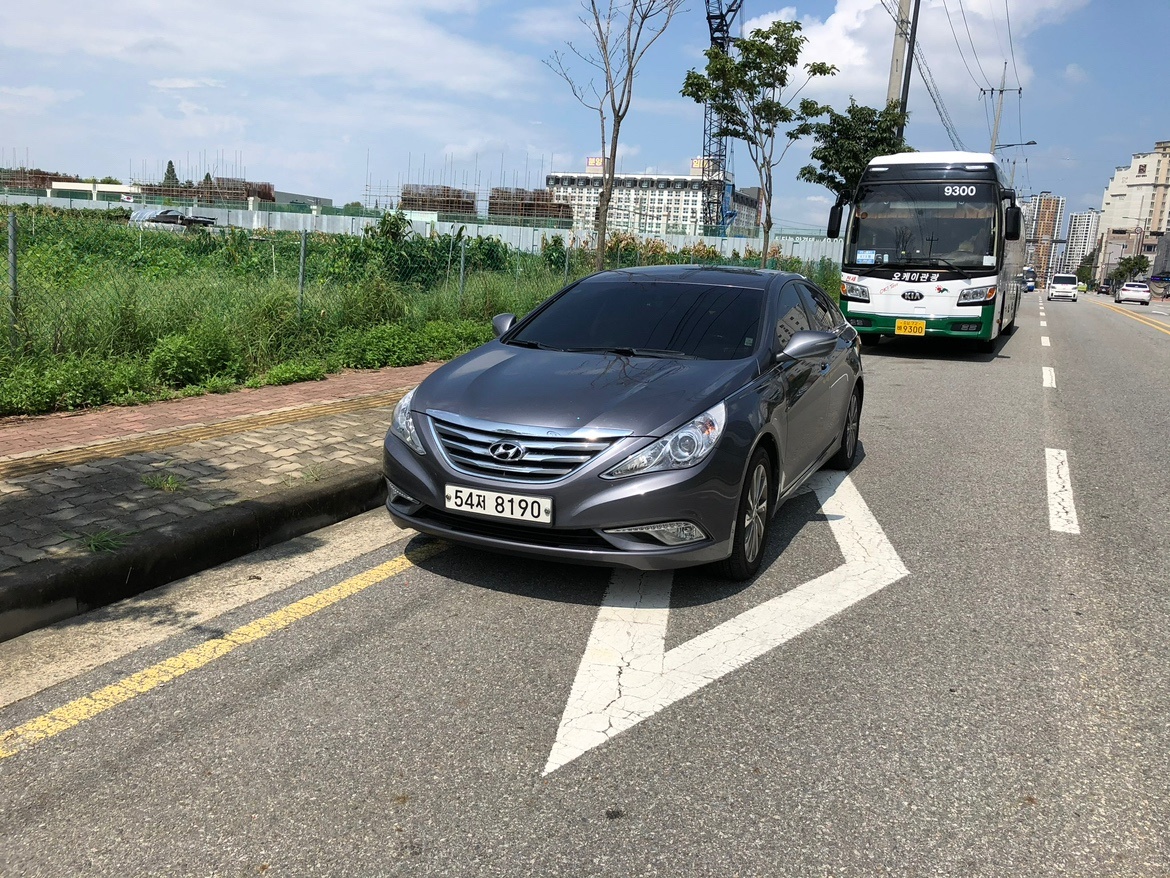 장거리 출장용으로 써서 키로수는 많은 중고차 직거래 (1)