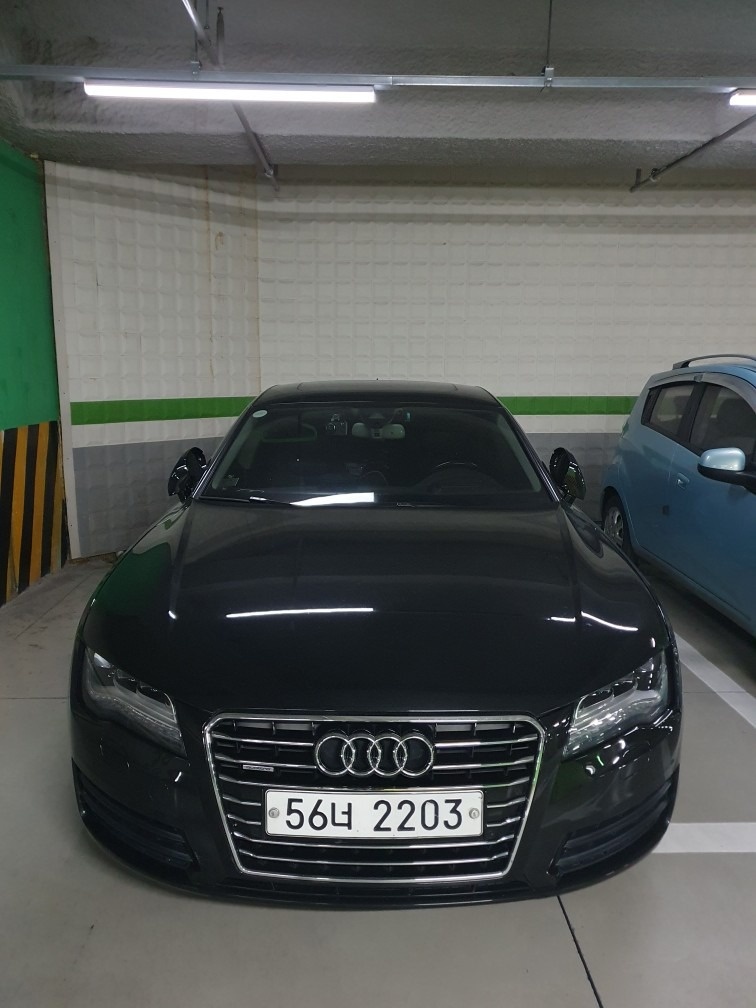 A7 Sportback 4G8 3.0 TFSI 콰트로 (310마력) 매물 썸네일