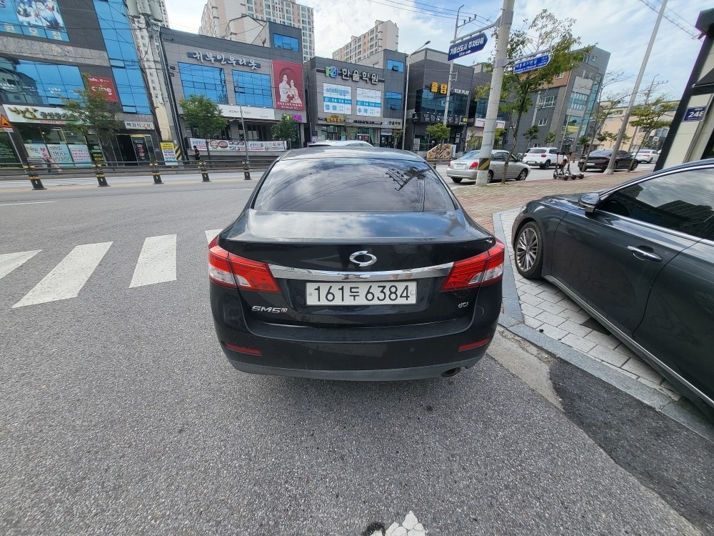 장점은 연비는 짱  리터18키로 타요 중고차 직거래 (4)