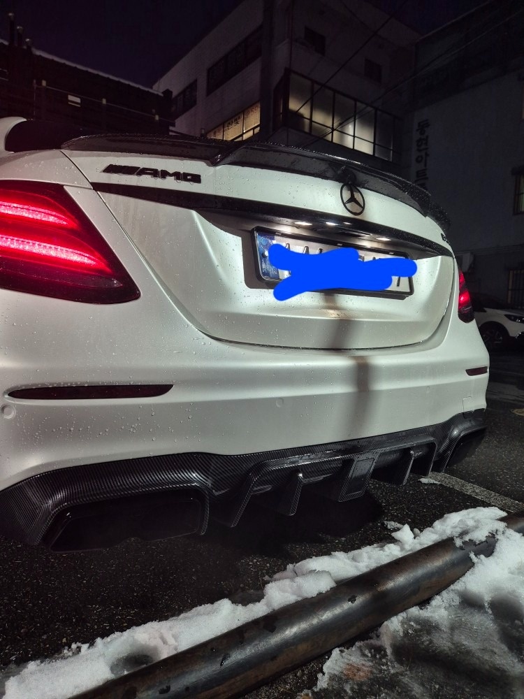 E 클래스 W213 E63 amg 4Matic+ 전기형 (571마력) 매물 썸네일