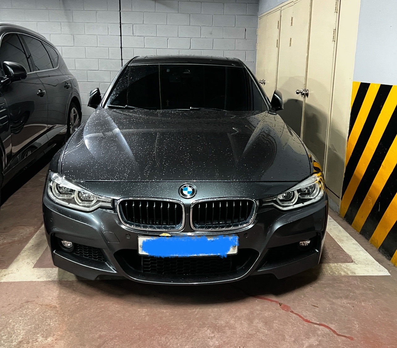 3시리즈 F30 320 i 세단 페이스리프트 (184마력) 매물 썸네일