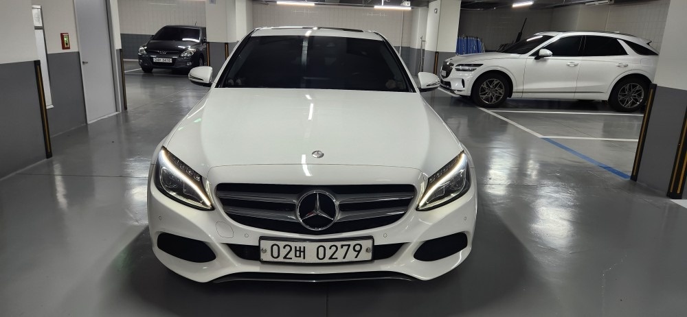 C 클래스 W205 C220 d (170마력) 매물 썸네일