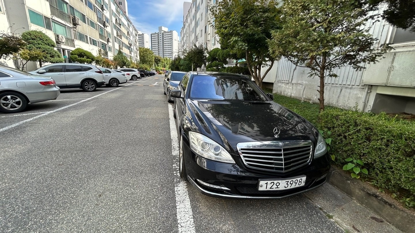 S 클래스 W221 S500 (CGI) L (435마력)블루이피션시 매물 썸네일