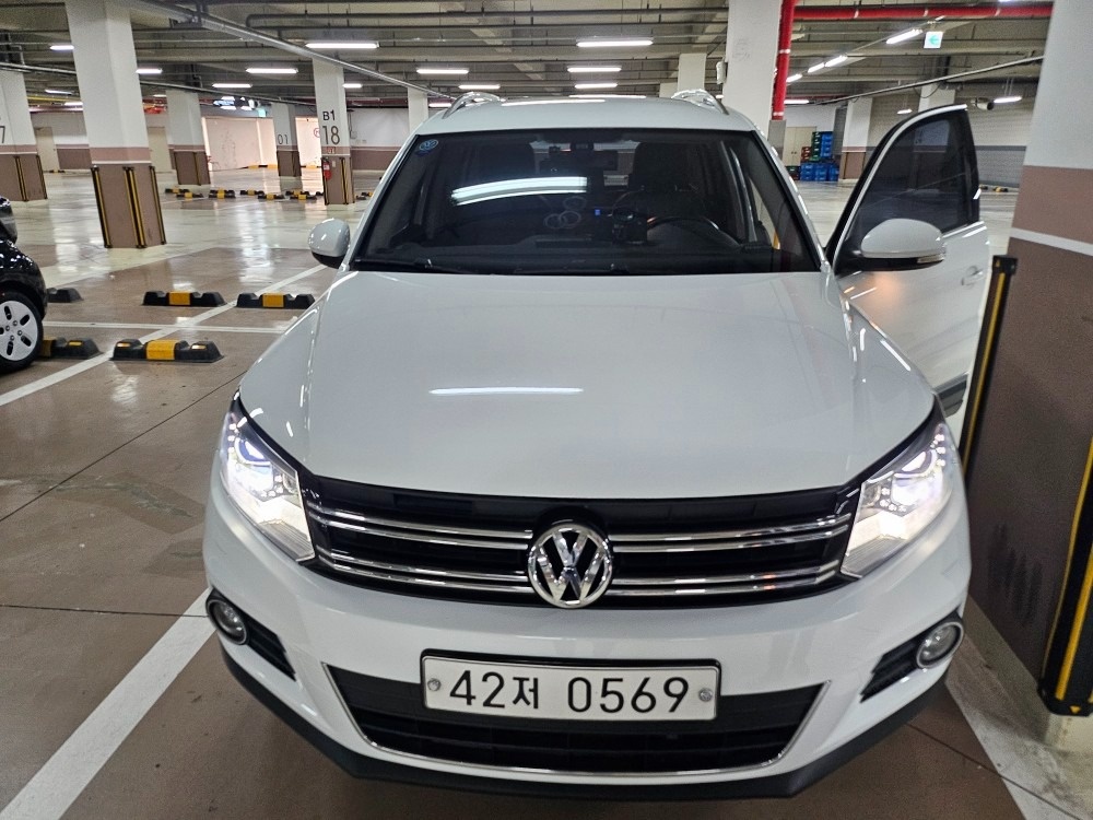 뉴 티구안 5N 2.0 TDI BMT (150마력) 매물 썸네일