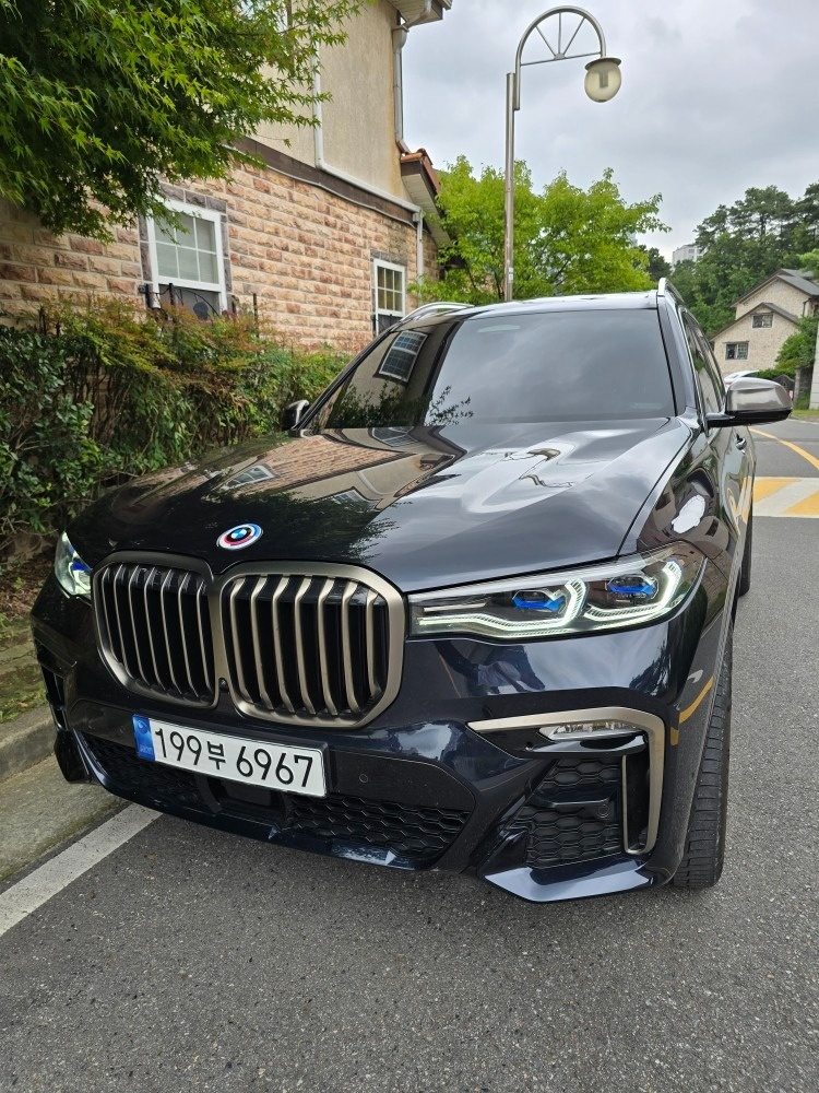 X7 G07 M50 i xDrive (530마력) 매물 썸네일