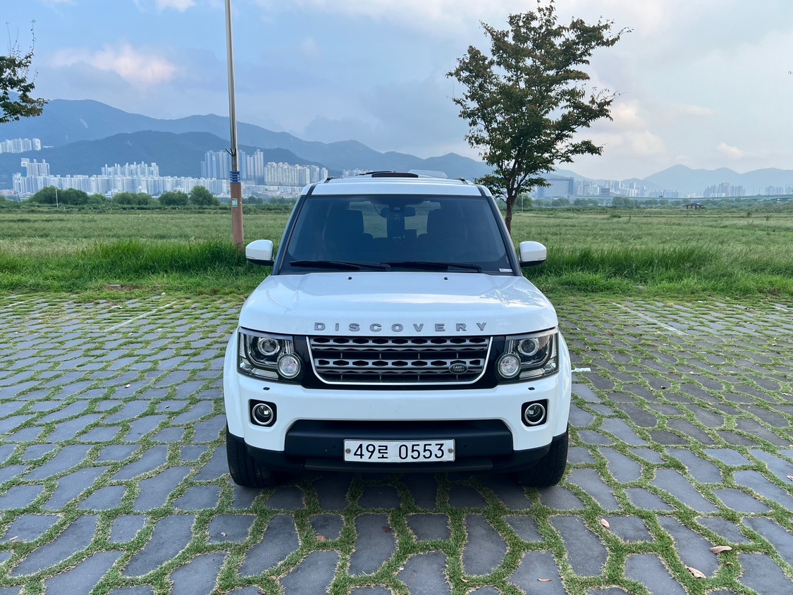 디스커버리 4 L319 3.0 TD V6 SE 매물 썸네일