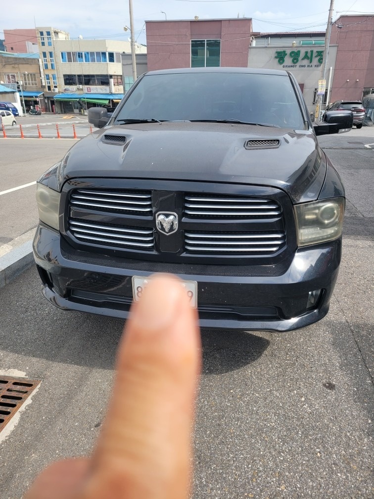 램픽업 Ⅳ RAM1500 5.7L 매물 썸네일