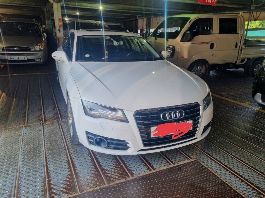 A7 Sportback 4G8 3.0 TDI 콰트로 (245마력) 매물 썸네일