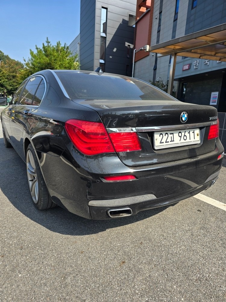 BMW 750LI 2010년형 11월 중고차 직거래 (4)