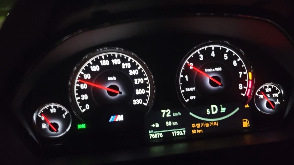 BMW M3(정품 퍼포배기장착)
15 중고차 직거래 (17)