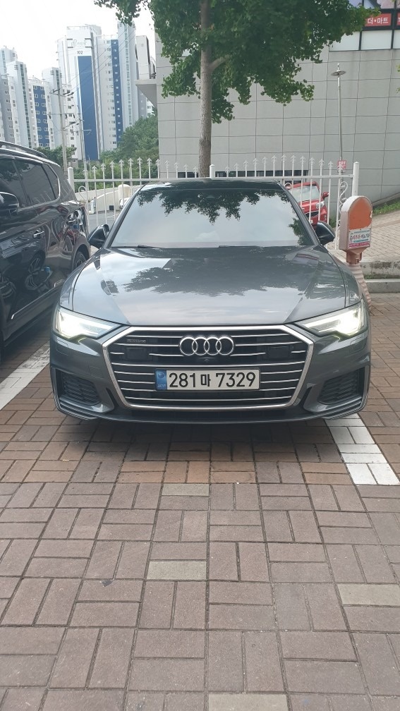 A6 C8/4A 45 TFSI 콰트로 (265마력) 매물 썸네일