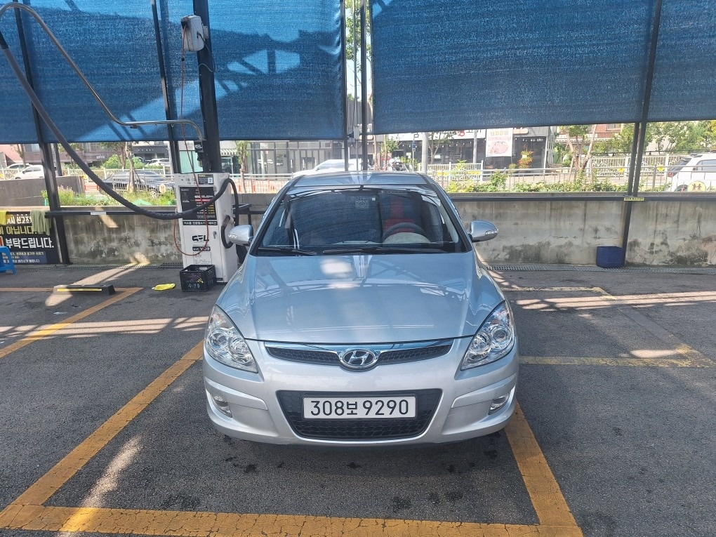 i30 FD 1.6 VVT FWD 럭셔리 매물 썸네일