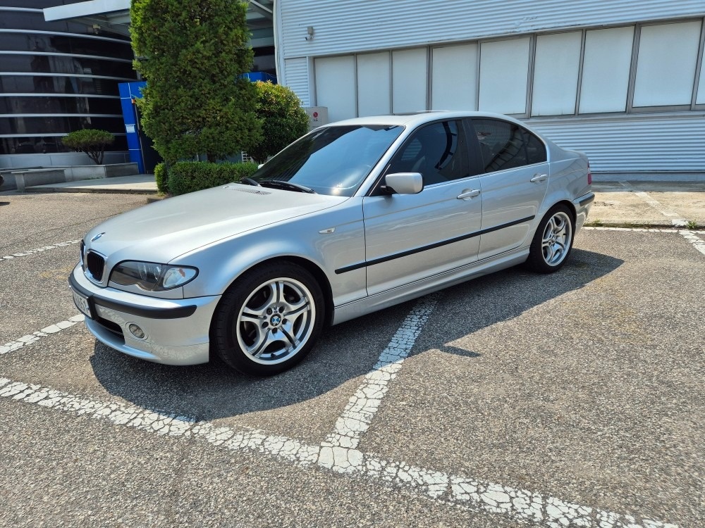 04년식 BMW E46 325i 후기 중고차 직거래 (2)