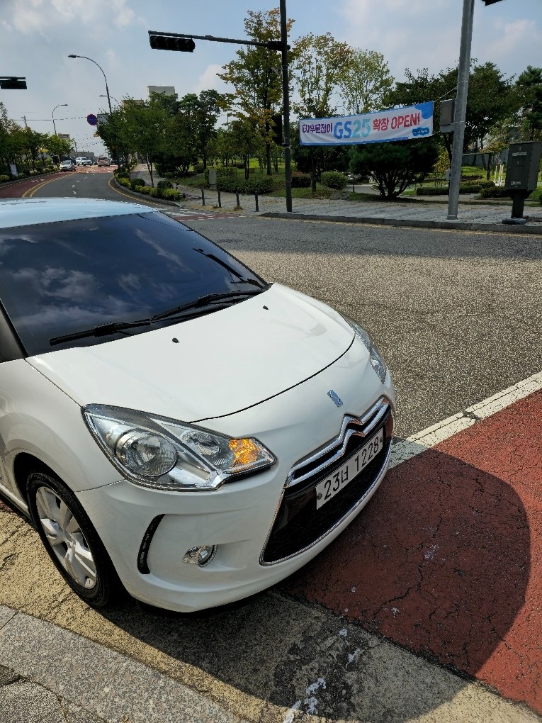 국내에 몇대없는 레어한 차량입니다.
 중고차 직거래 (3)