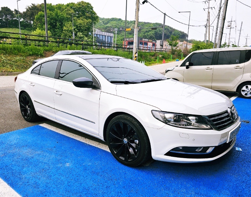 뉴 CC 2.0 TFSI (200마력) 매물 썸네일