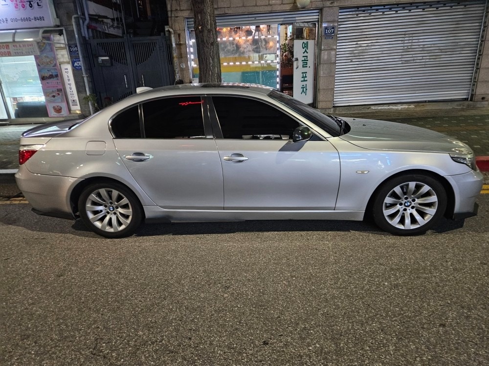 08년식 BMW528I

키로수16만 중고차 직거래 (2)