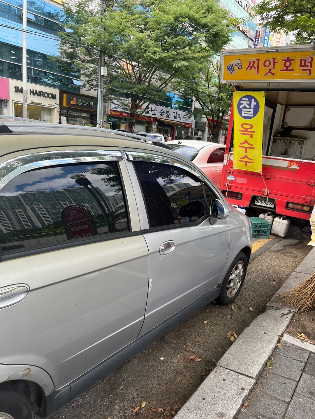 최근에 라이닝 교환

인수후 운전연습 중고차 직거래 (5)