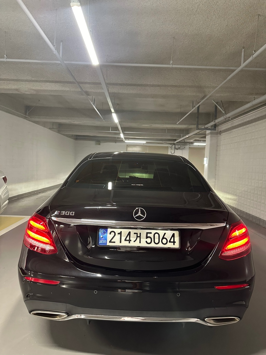 19년식 20년형 e300 amg l 중고차 직거래 (4)