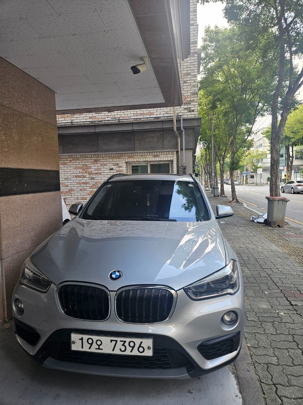 X1 F48 20d xDrive 후기형 (190마력)xLine 매물 썸네일