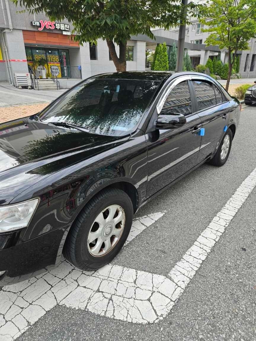 년식대비 검은차치고 외관A급임
이상있 중고차 직거래 (2)