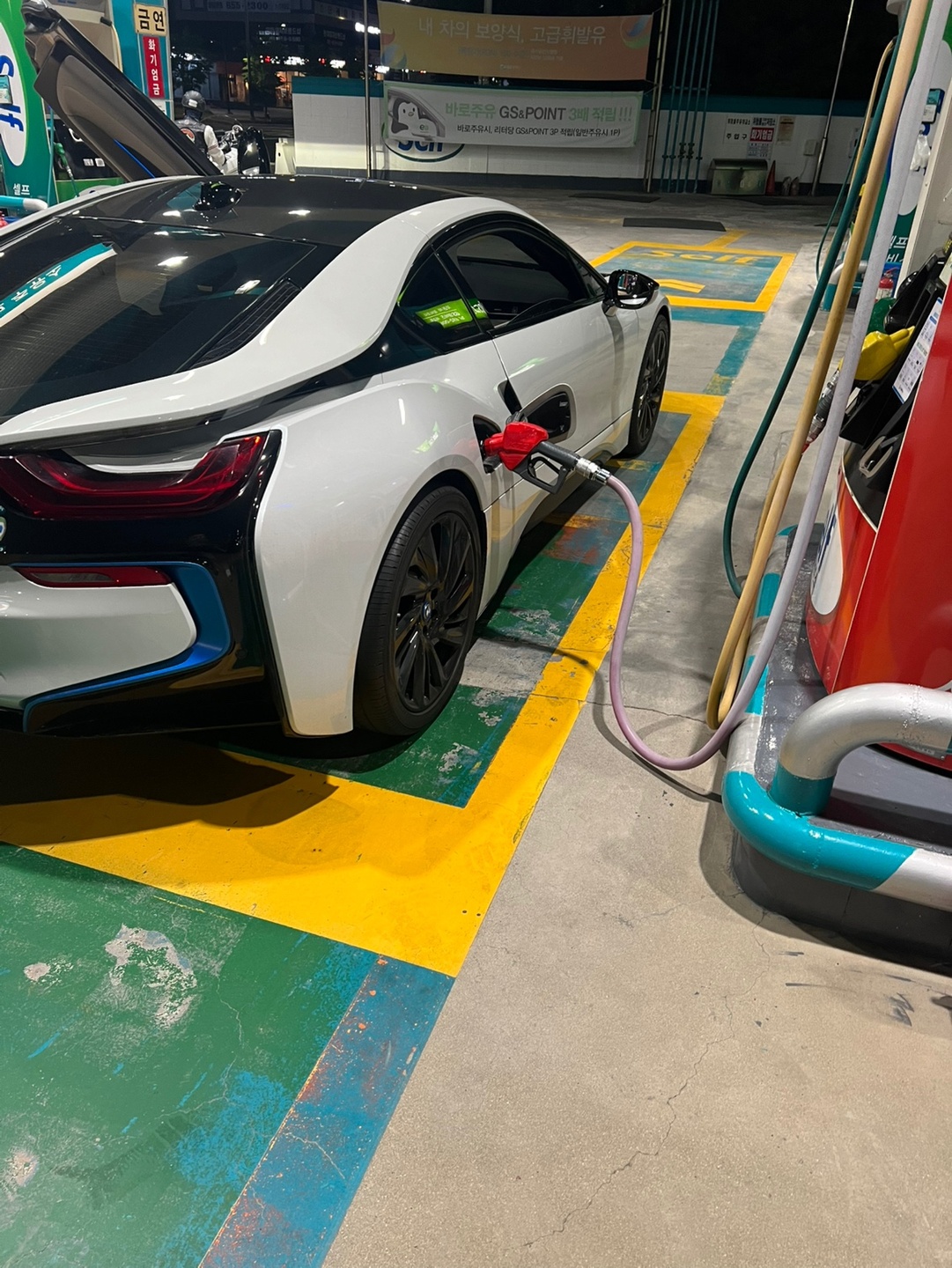 bmw i8
👉무사고
👉보험이력  중고차 직거래 (3)