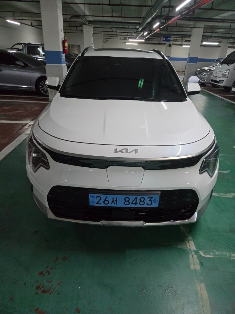 디 올 뉴 니로 SG2 EV(64.8kWh) FWD 어스(401km) 매물 썸네일