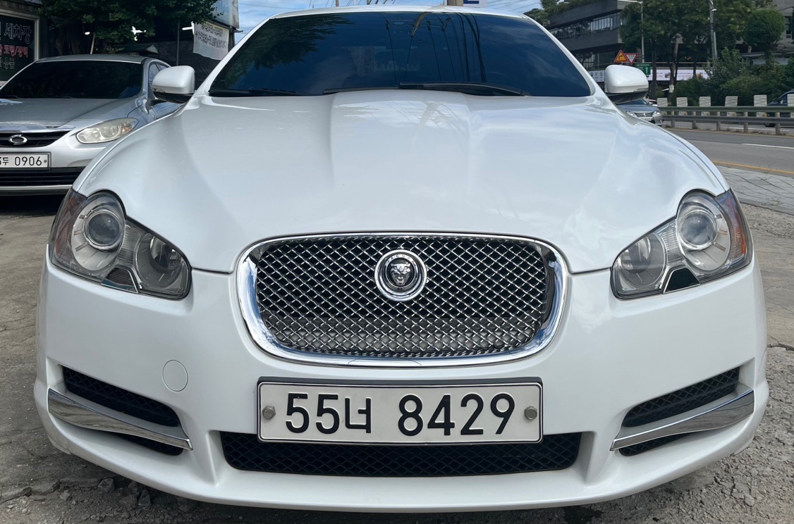 XF X250 3.0 d 럭셔리 매물 썸네일